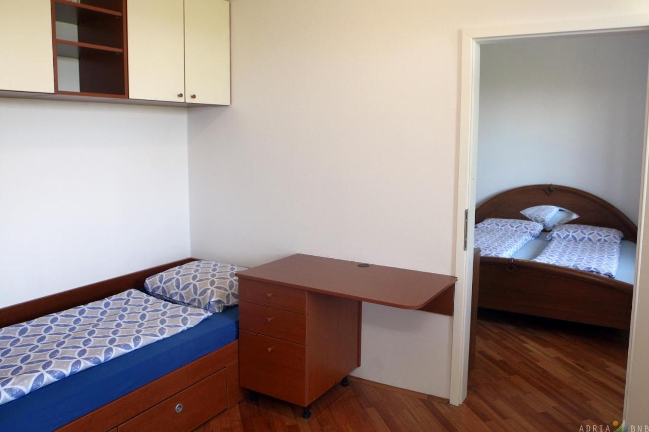 Garden Ville Izola Mira Екстер'єр фото