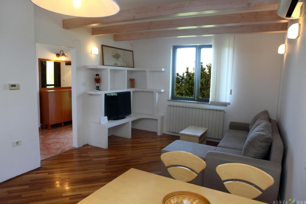 Garden Ville Izola Mira Екстер'єр фото